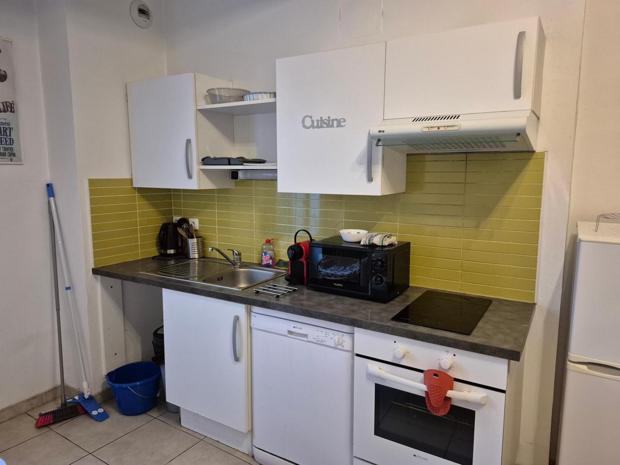 4 Voyageurs Avec Terrasse Et Wifi * Carcassonne